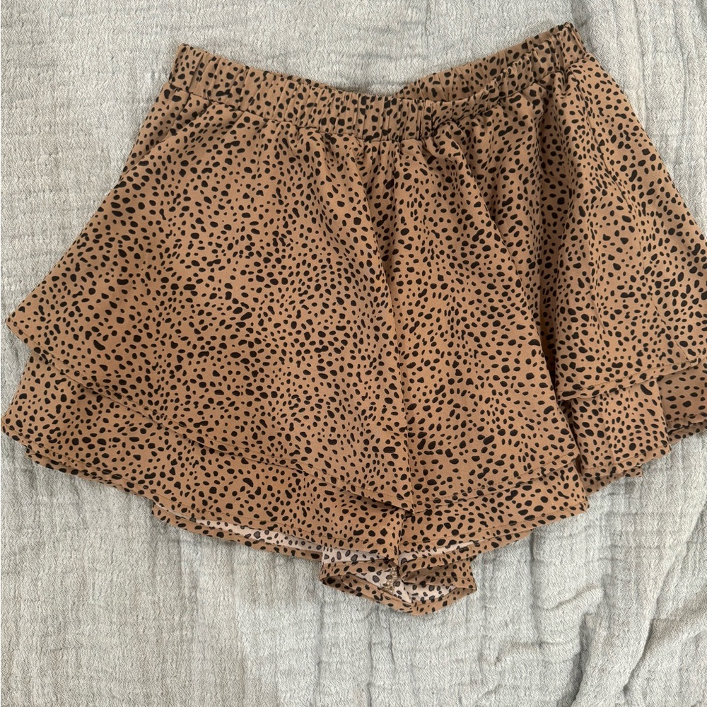 Ruffle skort NEVER USED